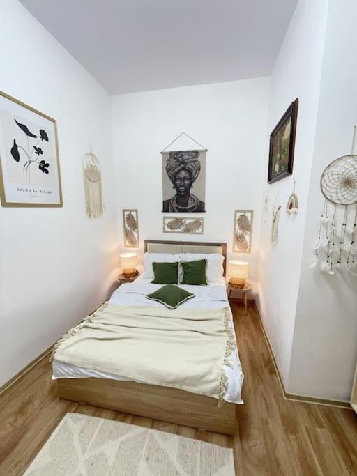 Apartament In Centrul Istoric ออราแด ภายนอก รูปภาพ