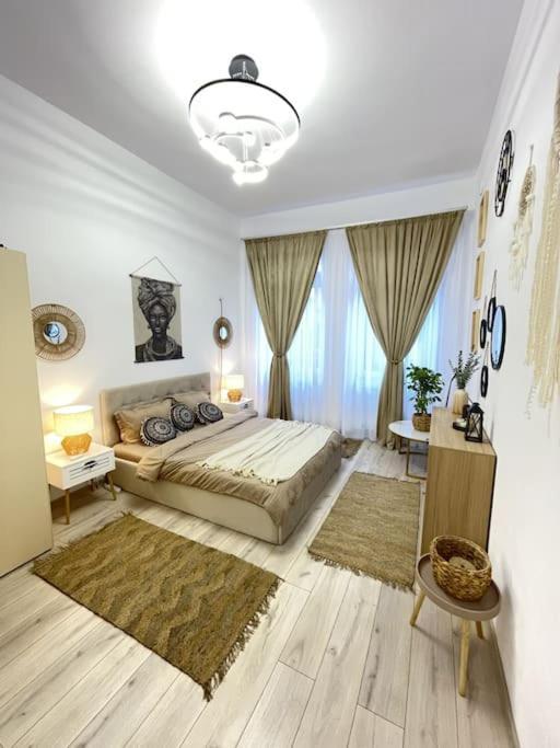 Apartament In Centrul Istoric ออราแด ภายนอก รูปภาพ